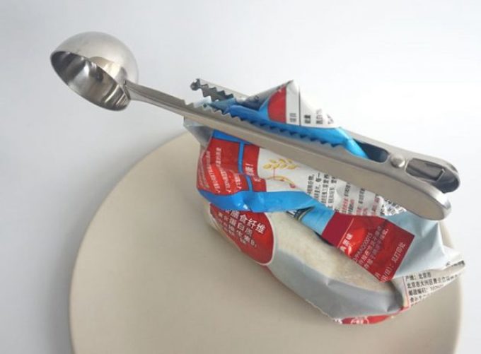 Coffee spoon with clothespin