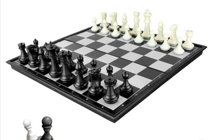 Магнитные шахматы
