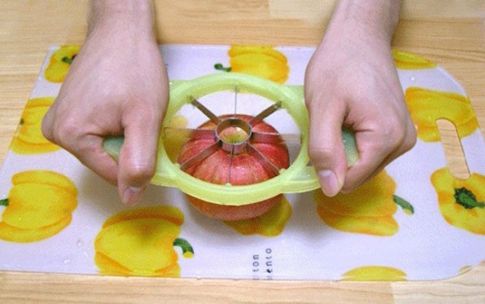 Cutting for apples