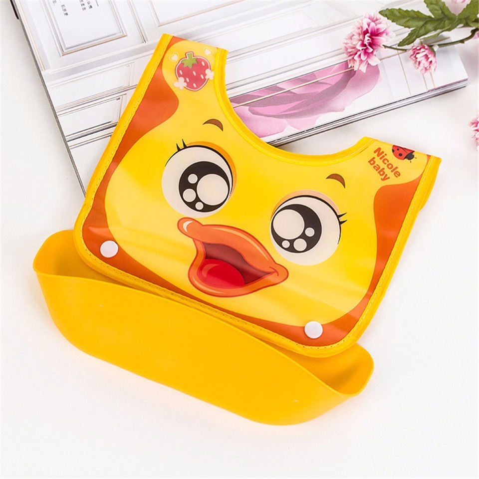 Special accessories for feeding a child in Aliexpress