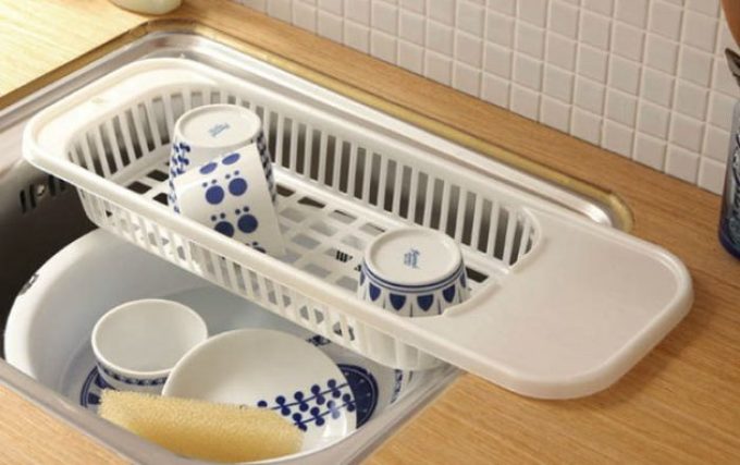 Basket for drying dishes
